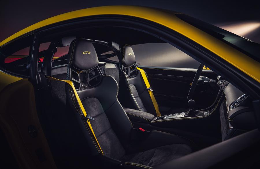 Детали экстерьера Porsche 718 Cayman GT4 (982C) 2019 года  (WW) (фото 15 из 190)